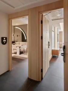 Lara Barut Collection - All Inclusive - 174