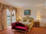 Royal Double Suite