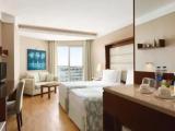 Deluxe room with side sea view