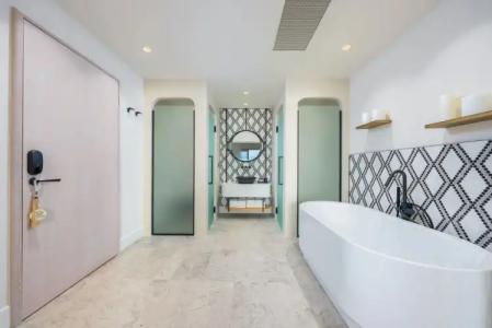 Yacht Classic - Boutique Class - 108