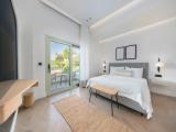 Classic Double room with balcony and with garden view