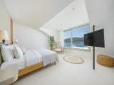 Loft Double room with partial sea view