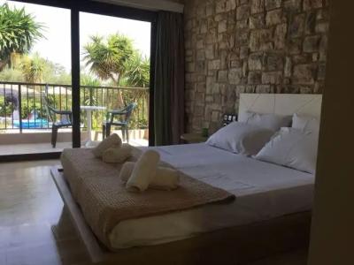 Marina Boutique - 21