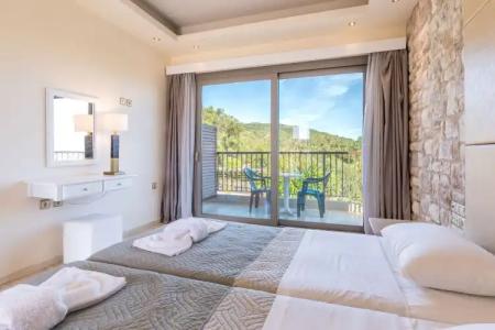 Marina Boutique - 30