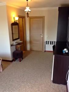 Naz Wooden House Inn - 16