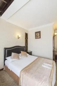 Naz Wooden House Inn - 127