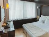 Standard Double room with city view