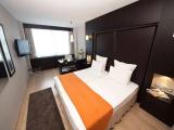 Standard Deluxe Double room with city view