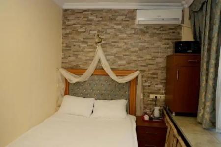 Seahouse Suites - 106