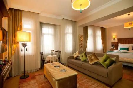 Best Point Old City - Best Groups - 16