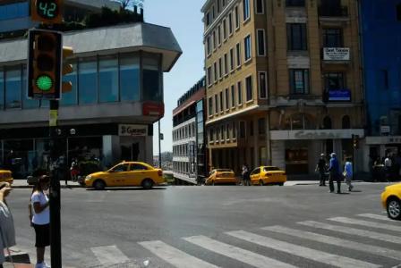 Taksim Metropark - 40