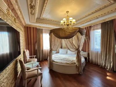 Golden Horn - 155