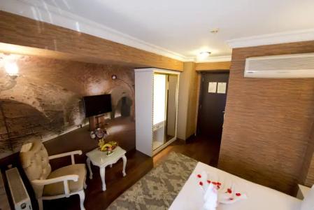 Golden Horn - 120