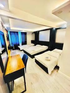Sirkeci Quietness - 123