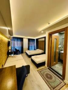 Sirkeci Quietness - 108