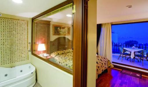 GLK PREMIER Regency Suites & Spa - 106