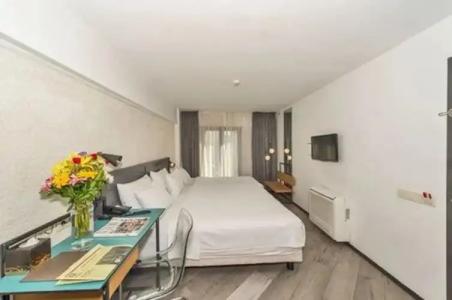 Faros Taksim-Special Category - 124