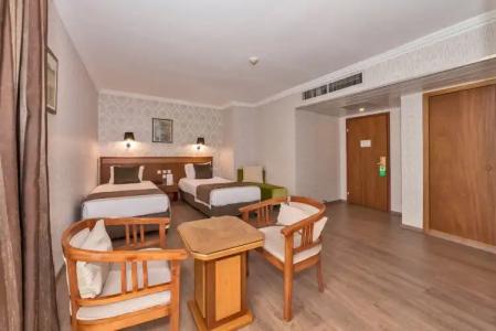 Four Sides Taksim Lion&Spa - 4