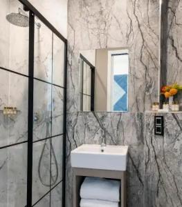 Adamar-Special Category - 12