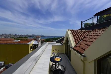 Agora Life - 141