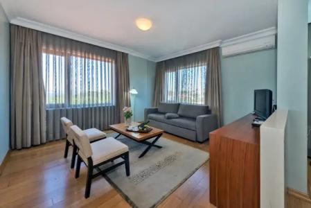 Agora Life - 132