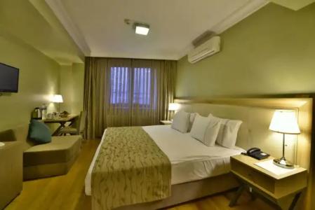 Agora Life - 121
