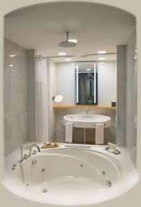 DoubleTree By Hilton Istanbul - Moda - 104