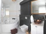 Luxury Suite
