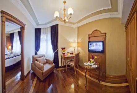 GLK PREMIER Acropol Suites & Spa - 33