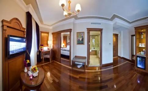 GLK PREMIER Acropol Suites & Spa - 37