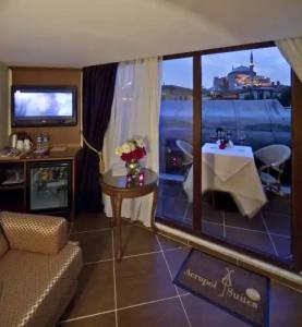 GLK PREMIER Acropol Suites & Spa - 8