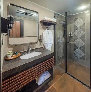Tria Istanbul-Special Category - 69