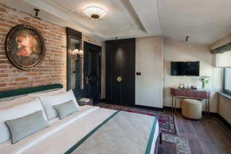 Tria Istanbul-Special Category - 98