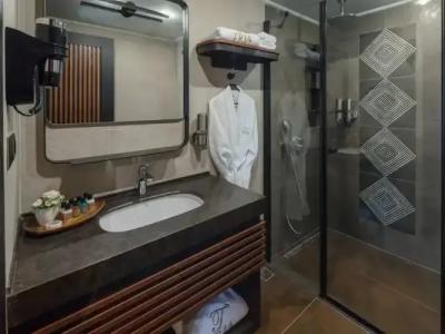 Tria Istanbul-Special Category - 100