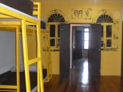 Phuket Sunny Hostel - 32