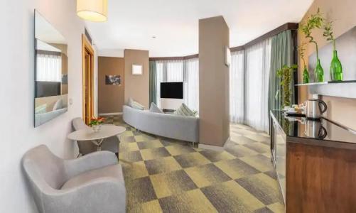 Point Taksim - 131