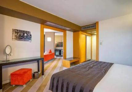 Point Taksim - 127