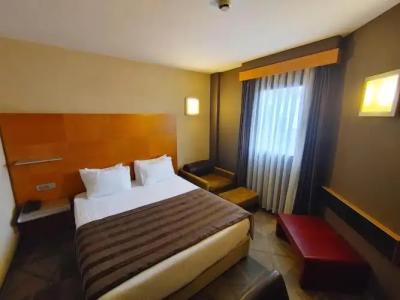 Point Taksim - 111