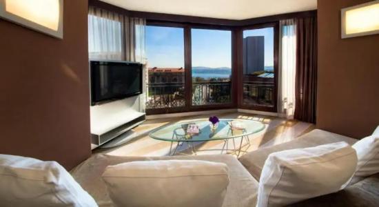 Point Taksim - 133