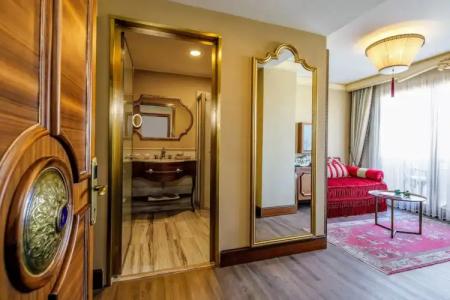 Romance Istanbul Boutique Class - 123