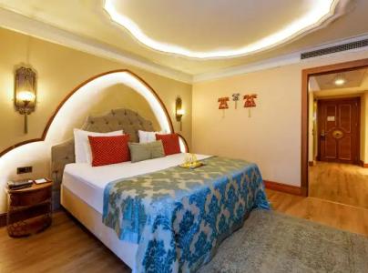 Romance Istanbul Boutique Class - 137