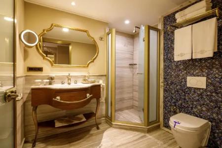 Romance Istanbul Boutique Class - 140