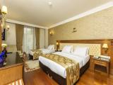Triple room with sea view