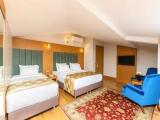 Triple room with balcony