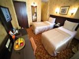 Triple Suite