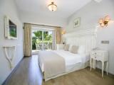 Standard room with balcony