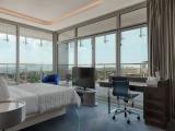 Club Lounge Access Terrace Double Junior Suite with city view
