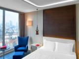 Signature Club Lounge Access Double Suite with city view