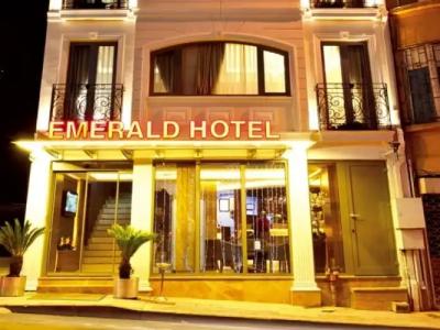 Emerald - 28