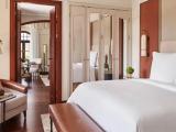 Four Seasons Executive Double Suite